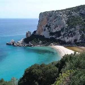 Altomare , Cala Gonone Włochy
