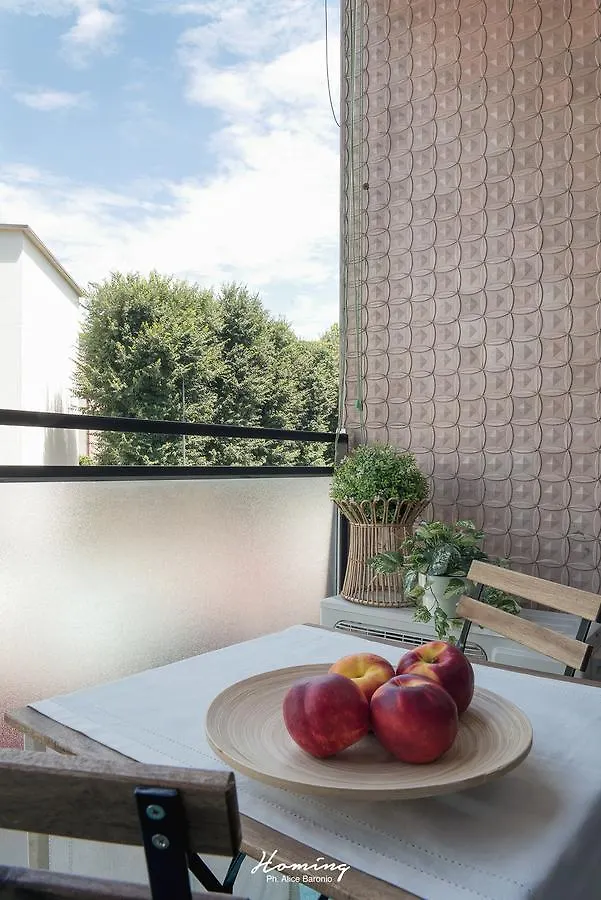 Oki Doki Studios Milan 0*,